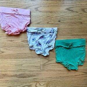 Angel Dear set of 3 bamboo shorts in size 18-24 months
